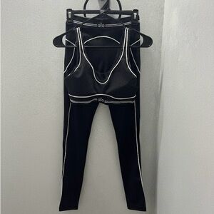 Brand New Black ALO Airbrush Heart Throb Complete Set in
Small